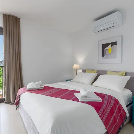 Apartman Extravagantes In Perfekter Lage - 300 Meter Zum Und 100 Meter Ins Zentrum *